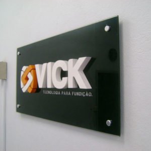 Placa de Comunicação Visual Em Letras de Acrílico com Base